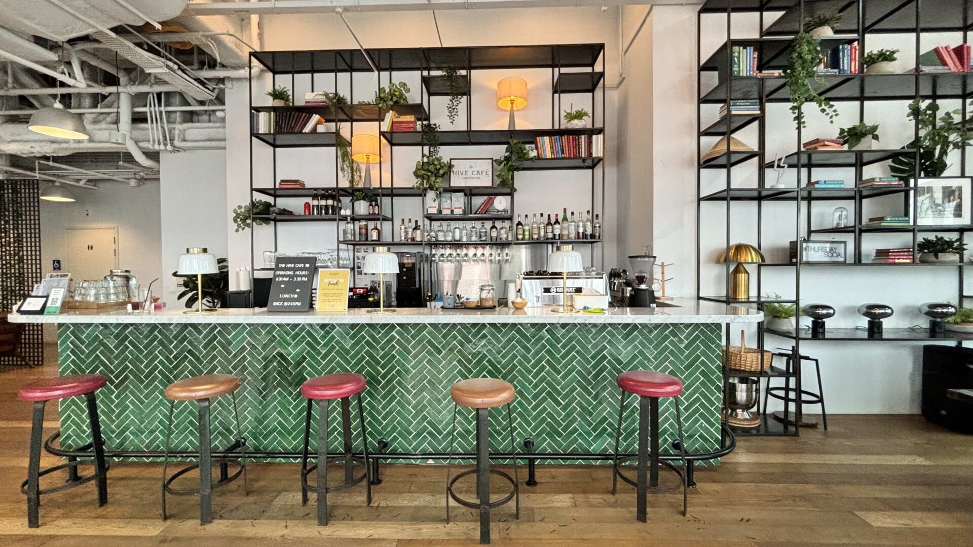 The Hive – Carpenter