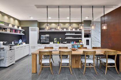 The Executive Centre – The Gateway West